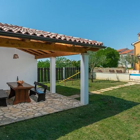 Spacious Four-Bedroom Villa Marija Klostar Kültér fotó