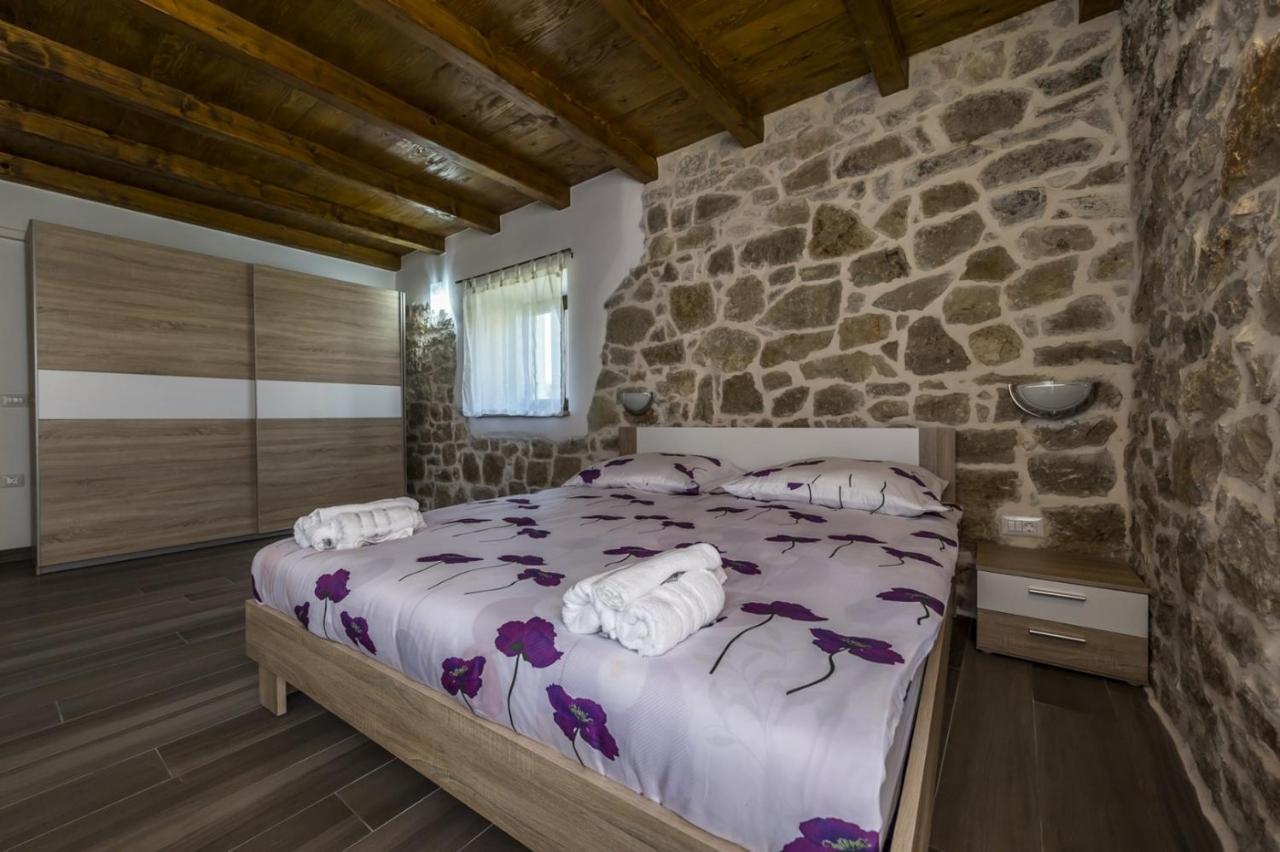 Spacious Four-Bedroom Villa Marija Klostar Kültér fotó
