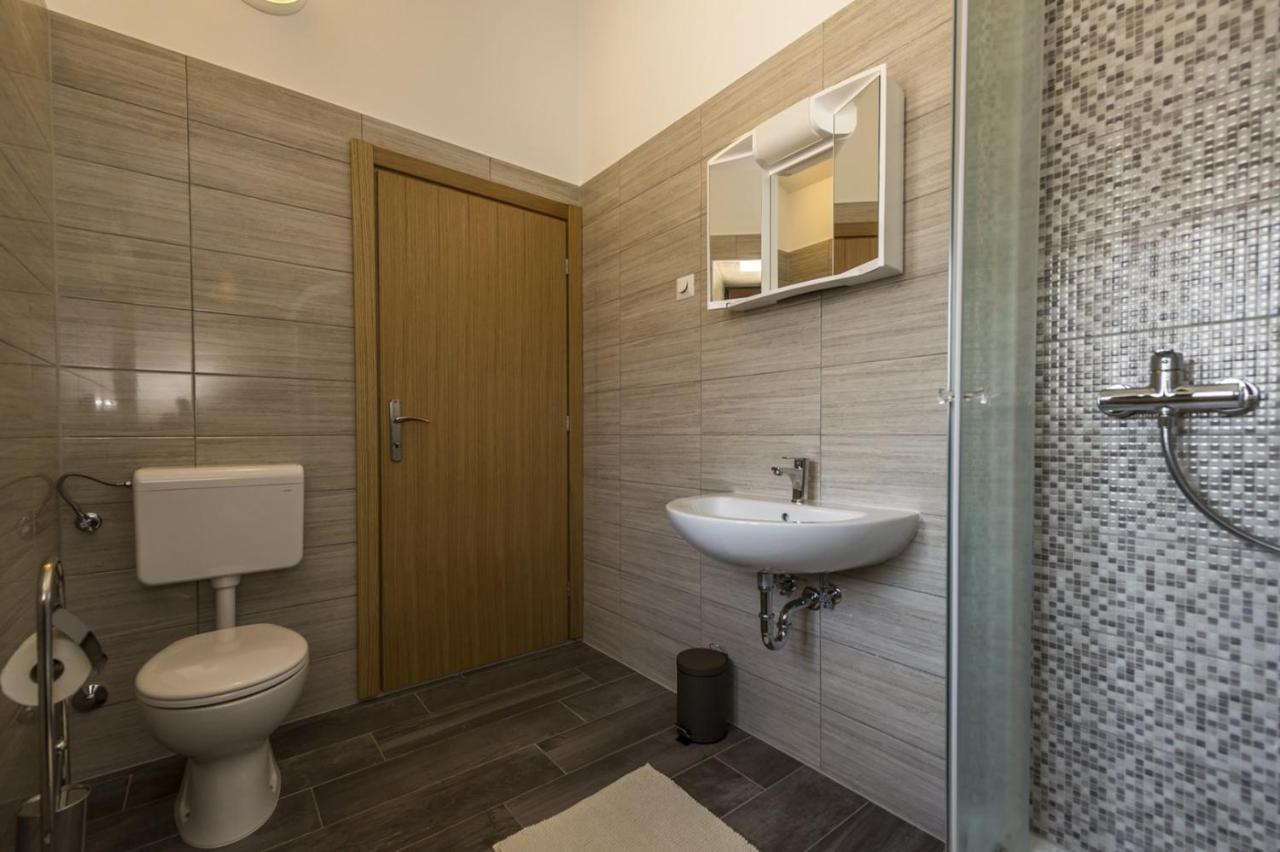 Spacious Four-Bedroom Villa Marija Klostar Kültér fotó