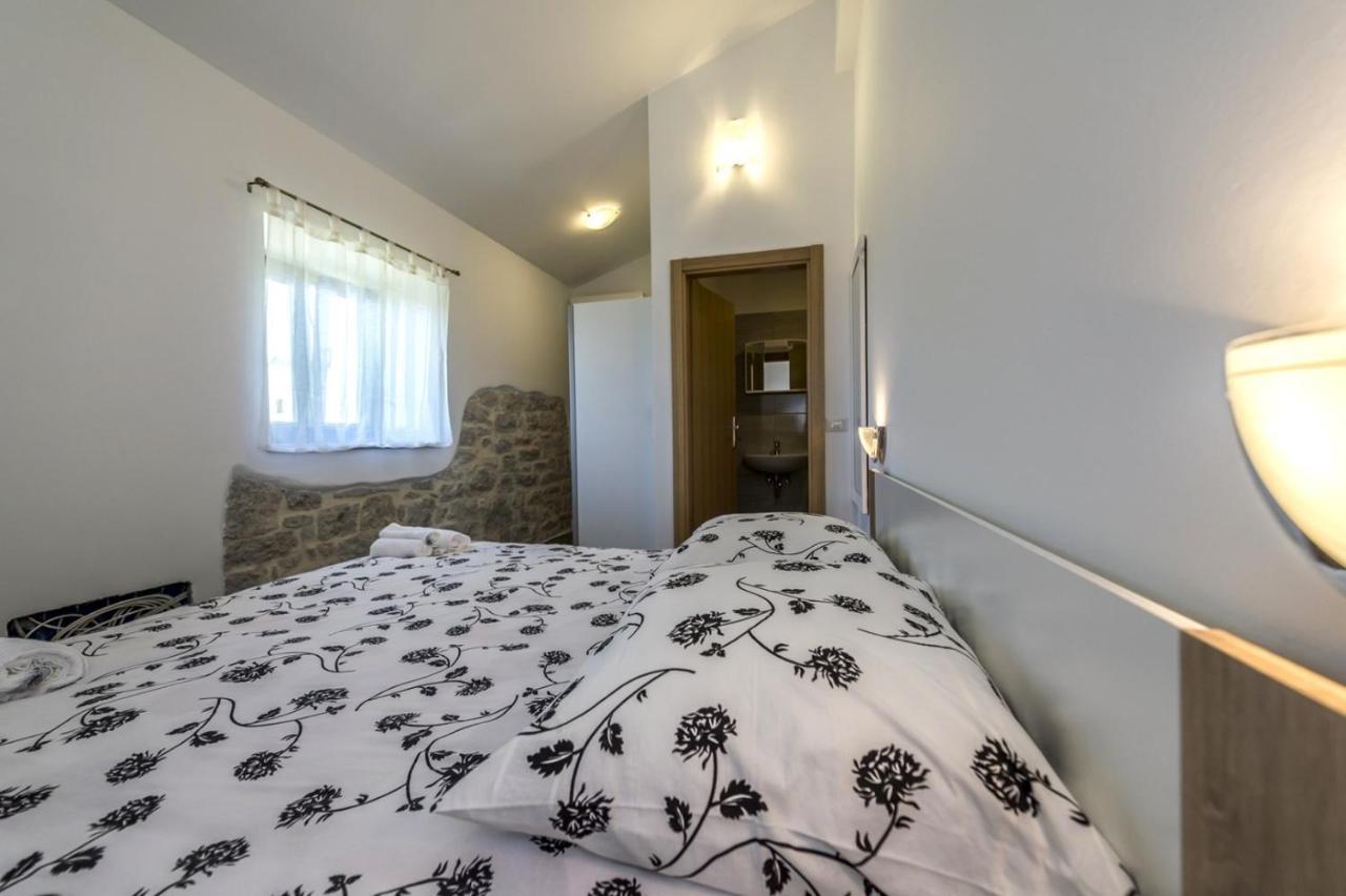 Spacious Four-Bedroom Villa Marija Klostar Kültér fotó