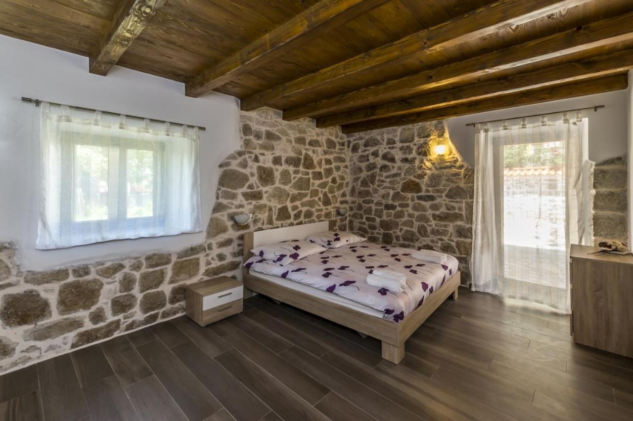 Spacious Four-Bedroom Villa Marija Klostar Kültér fotó